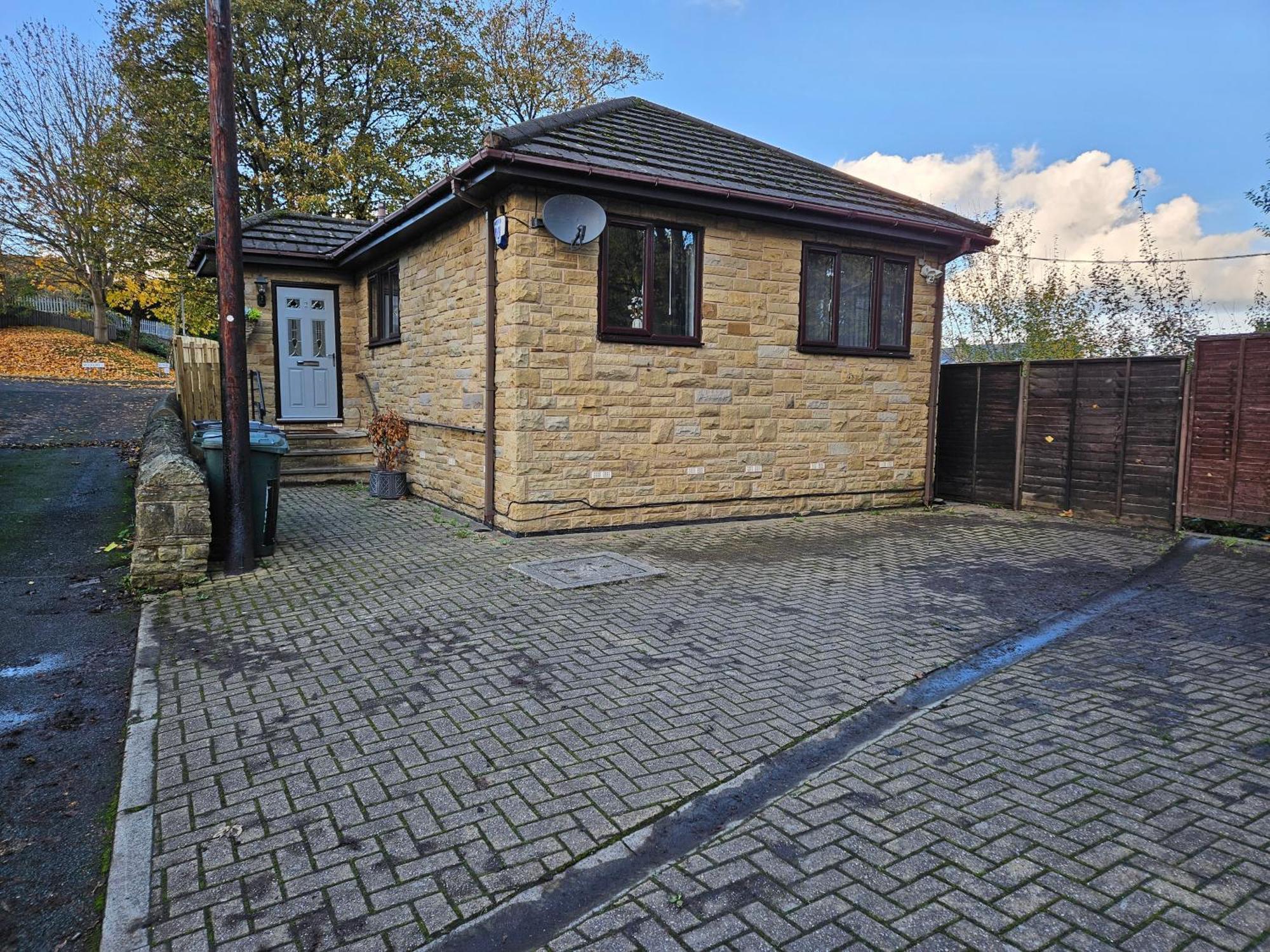 Lister Park Bradford 2Bed Detached Cottage House Parking Cinema Screen Games Room Bradford (West Yorkshire) Exterior foto